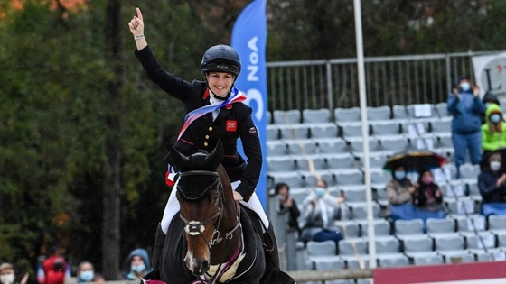 Лора Коллет одержала победу в троеборном турнире CCI5* 