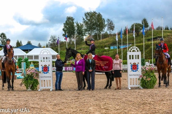 Софья Дунаева - победитель FEI Children's International Classic