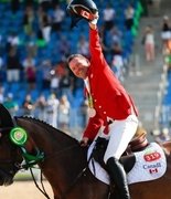 Эрика Ламаза обязали выплатить более 5 миллионов долларов